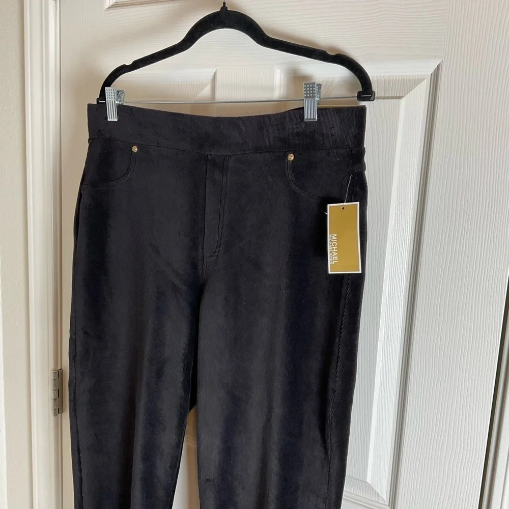 Michael Kors Black Straight Ankle Pull On High-Rise Size 1X